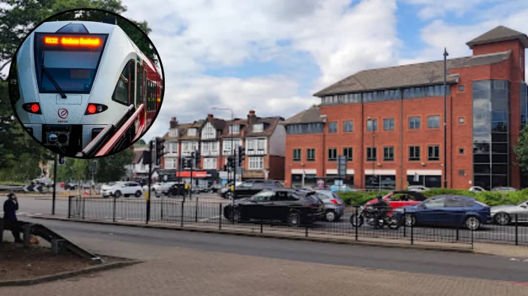 Ongoing incident cause south London train disruption 2026