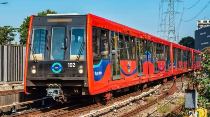 TfL Advances DLR Extension Plans for Thamesmead East London 2026