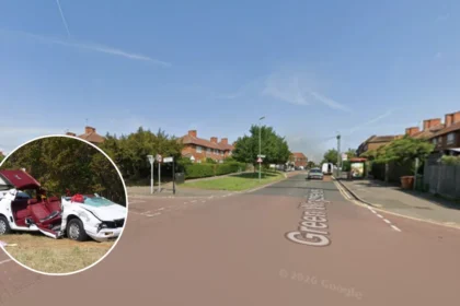 Carshalton Crash Hospitalises Person on Green Wrythe Lane 2026