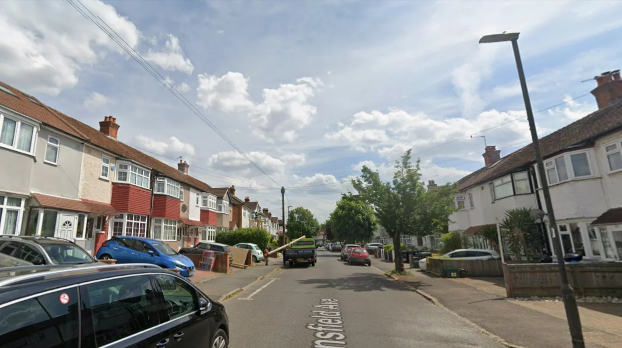 Four Hospitalised After Collision on Consfield Avenue, New Malden 2026
