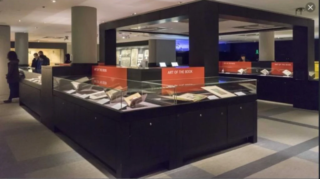 How did medieval libraries establish Londons intellectual foundations