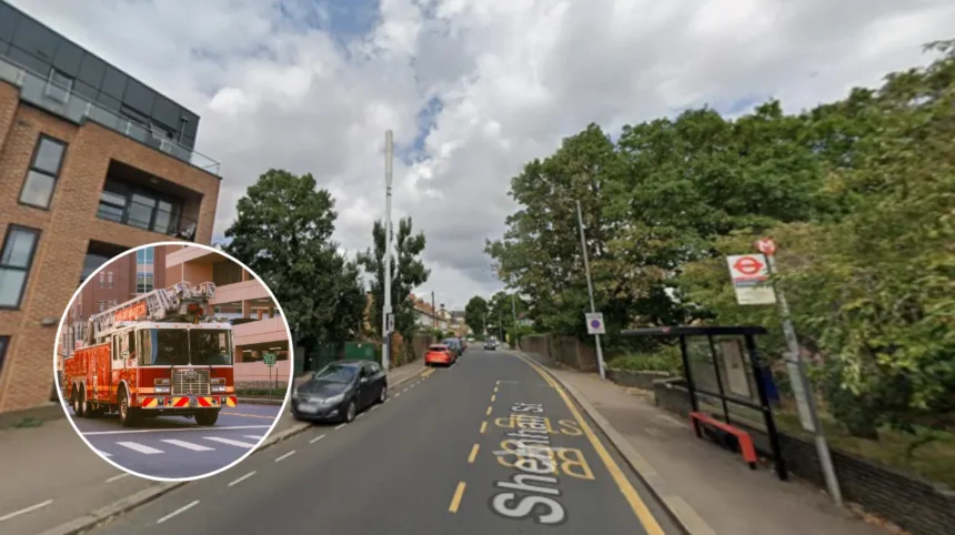 Walthamstow Fire Causes Severe London Overground Disruption, East London 2026