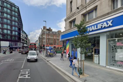 Man Arrested for Tube Station Assault in Central London 2026
