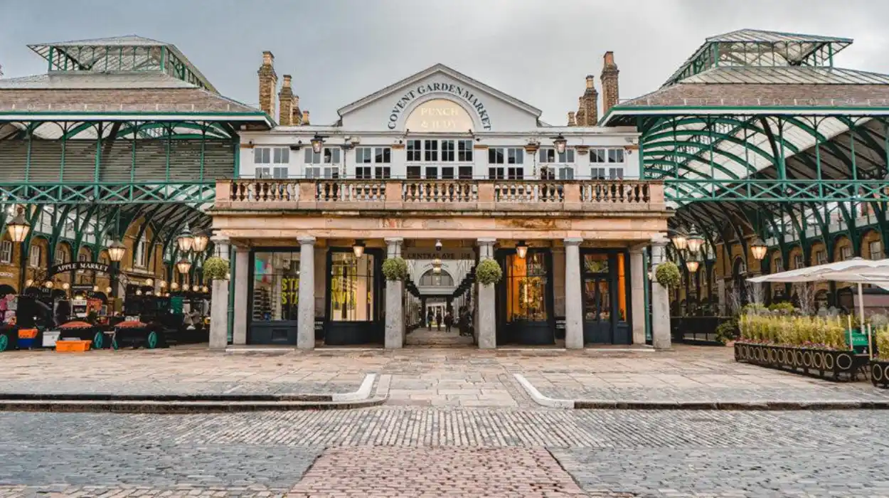 The Fascinating History of Covent Garden From Fruit Market to Entertainment Hub