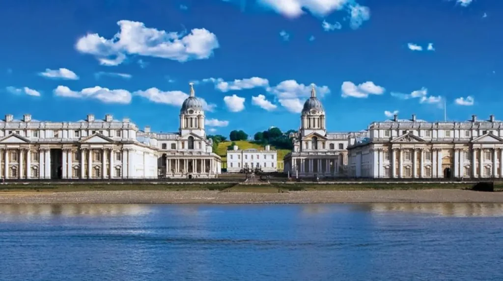 Which historic riverside locations offer the best Thames views 1