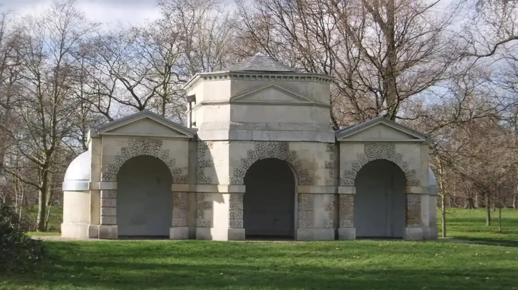 How has Kensington preserved its historic heritage into the modern era