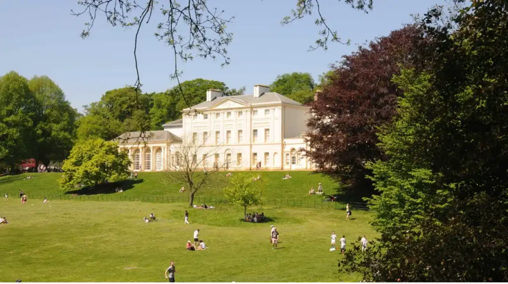 Why is Kenwood one of Hampsteads most important historic walking landscapes